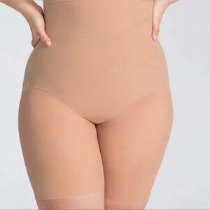 Honeylove SuperPower Short Nude Sand size 2X Shapewear